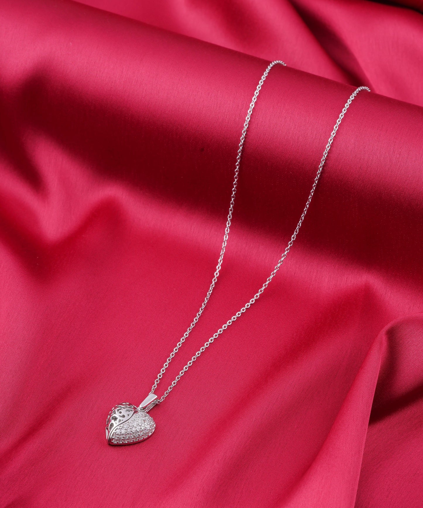 Personalized Silver Heart Pendant Necklace