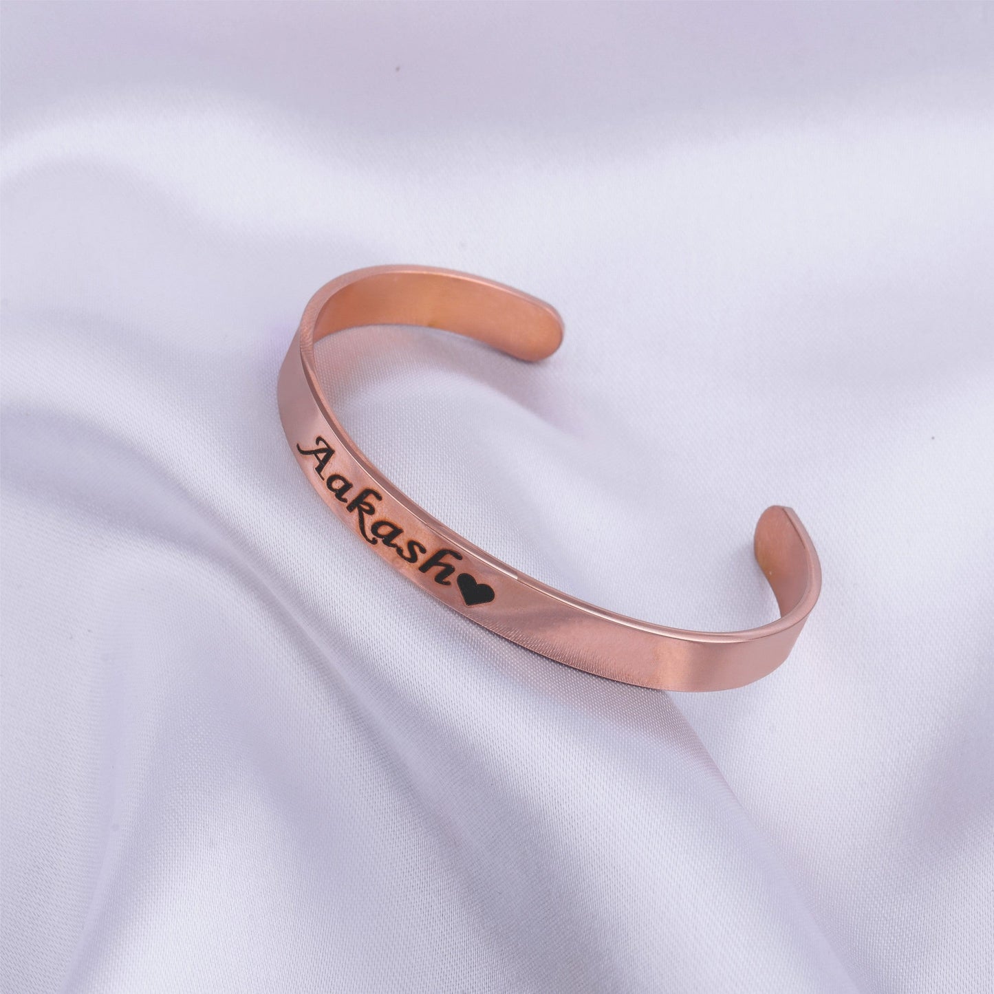 Customized Rose Gold Sleek Hand Bracelet