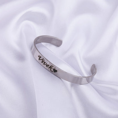 Customized Silver Sleek Hand Bracelet