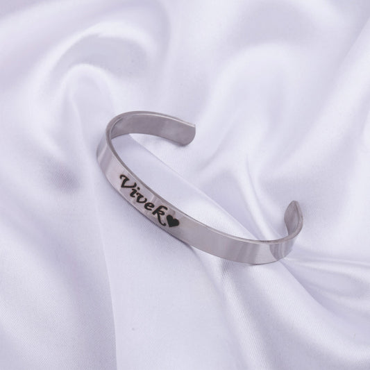 Customized Silver Sleek Hand Bracelet