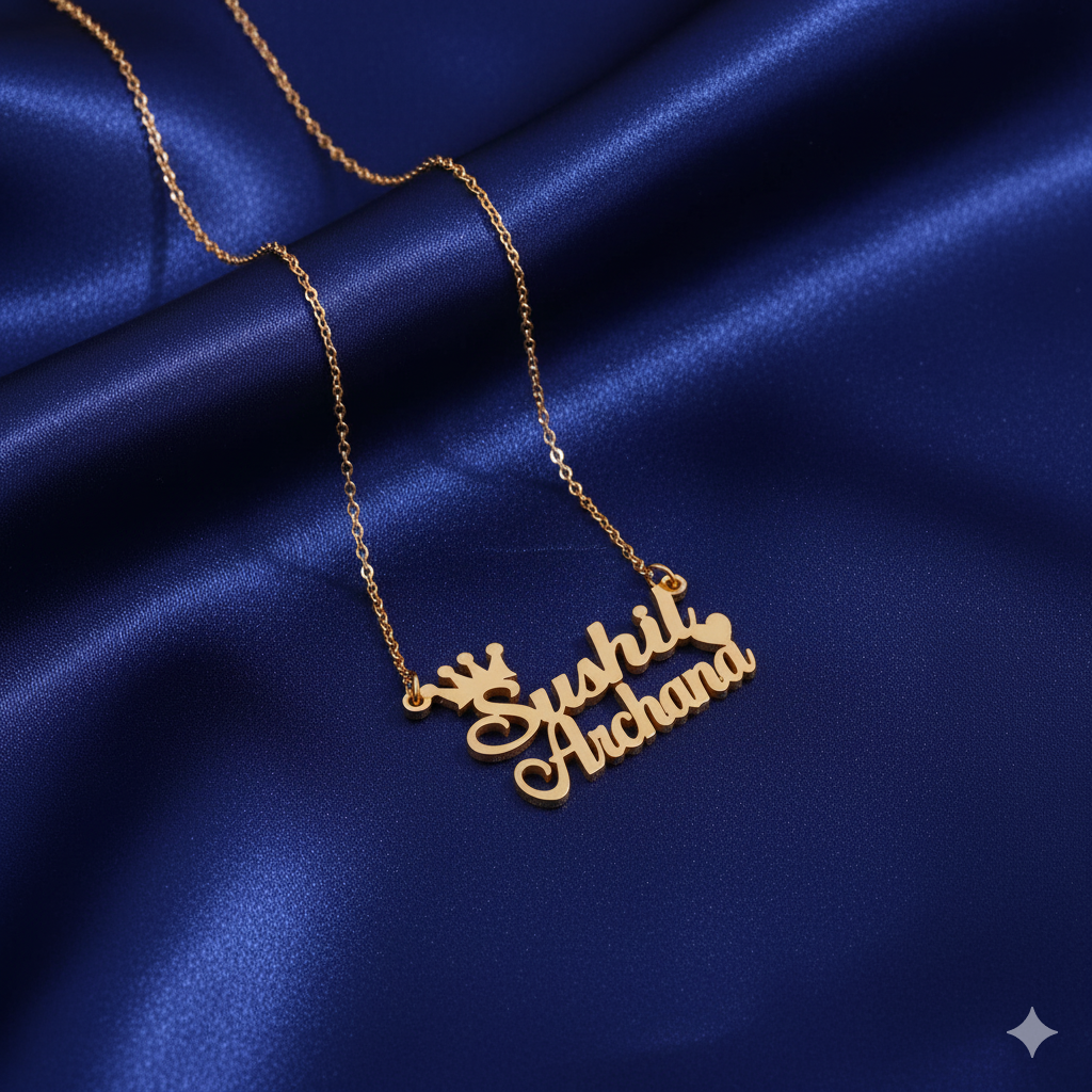 Regal Pendant Necklace With Royal Crown