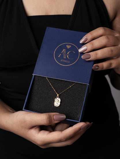 Aura Sculpted Pendant Necklace