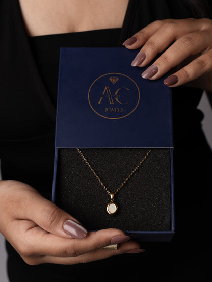 Aurelia Oval Pendant Necklace